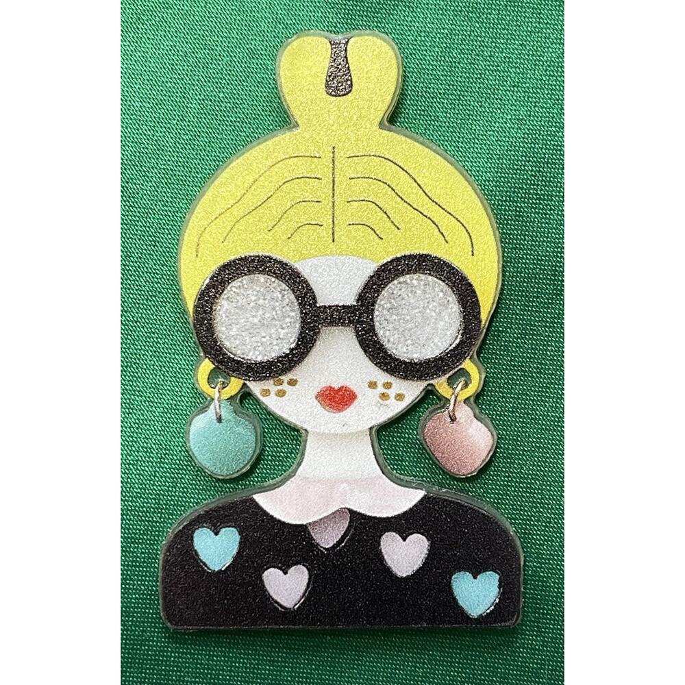 NWOT Yellow Hair Girl Brooch Lapel Pin Acrylic Resin Retro Fashion Heart Earring